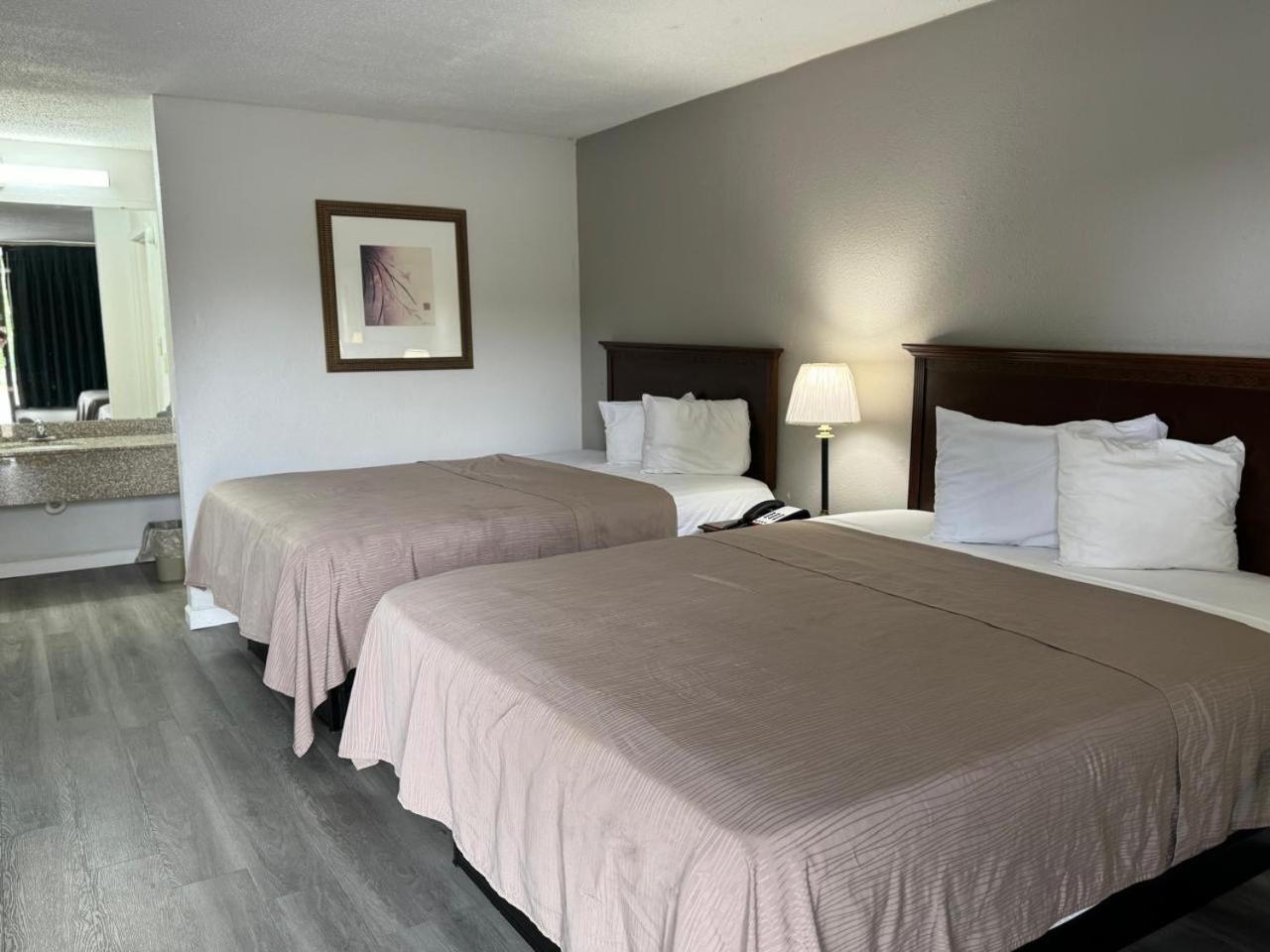 Camden West Inn Luaran gambar